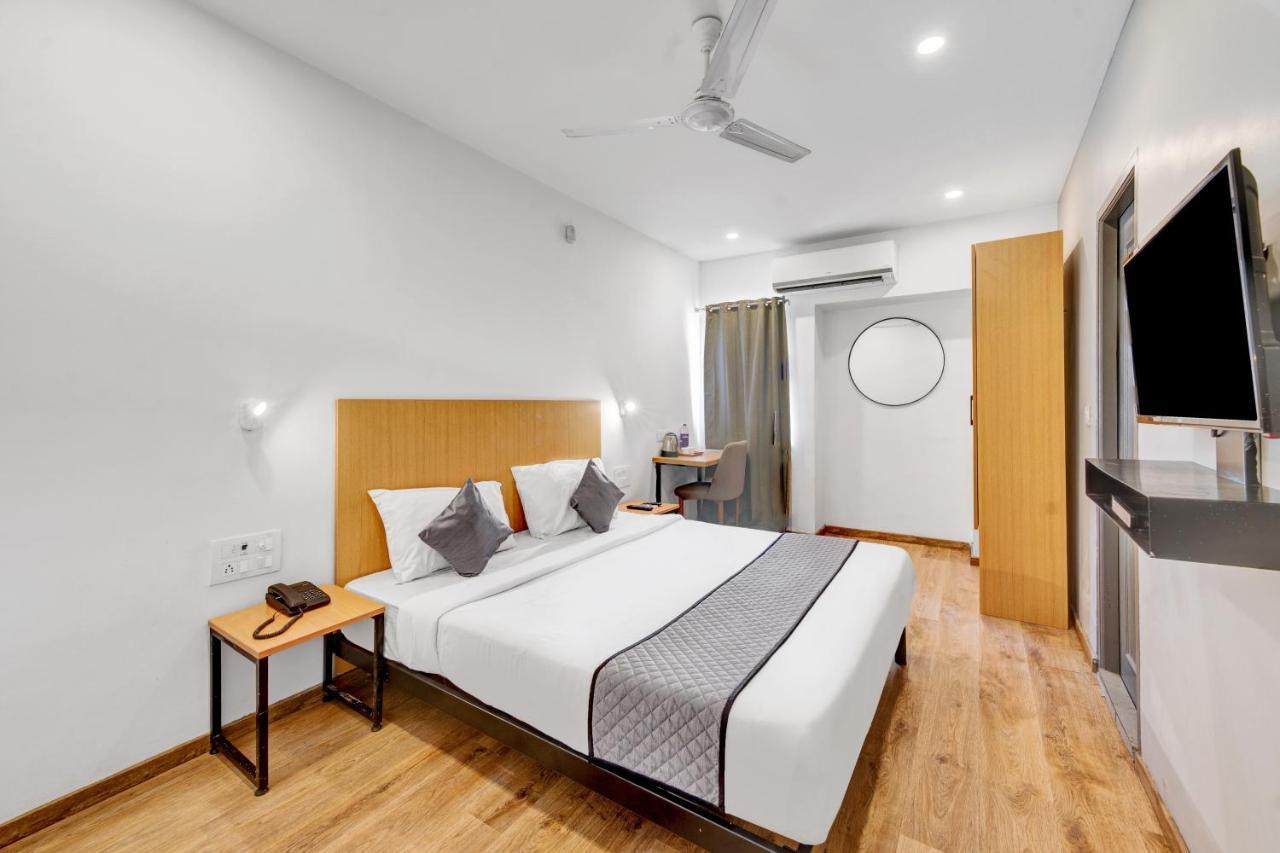 Upar Hotels Uthandi, Ecr Chennai Exterior photo